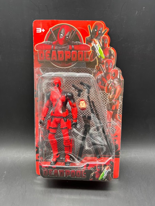 Muñecos de best sale deadpool mercadolibre